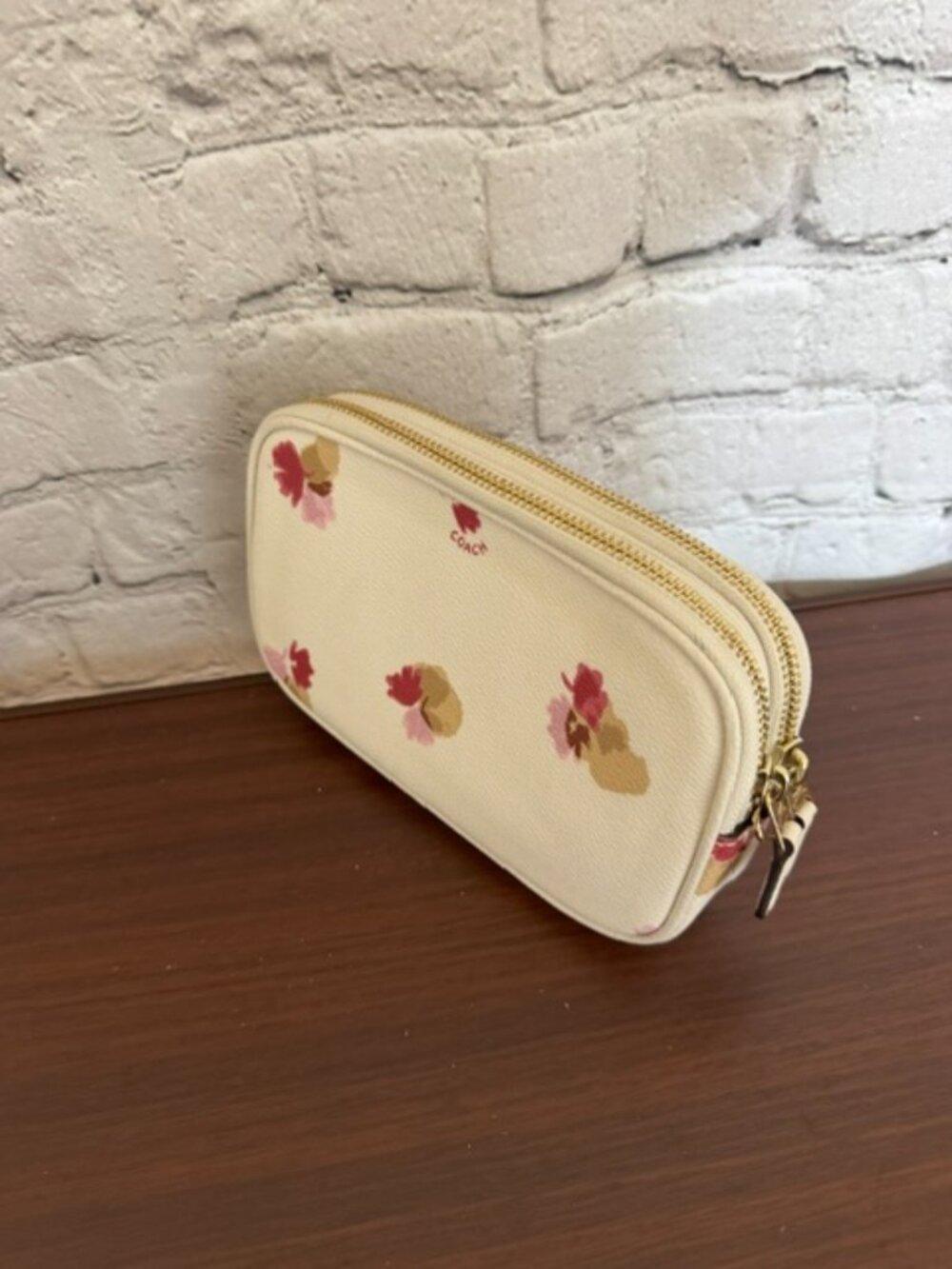 Coach Jamie Mini Camera Bag Floral Print C8687 NWOT Crossbody - Picture 2 of 10